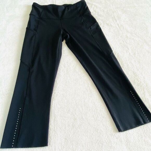LULULEMON FAST & FREE CROP II NULUX 19” - Picture 2 of 8